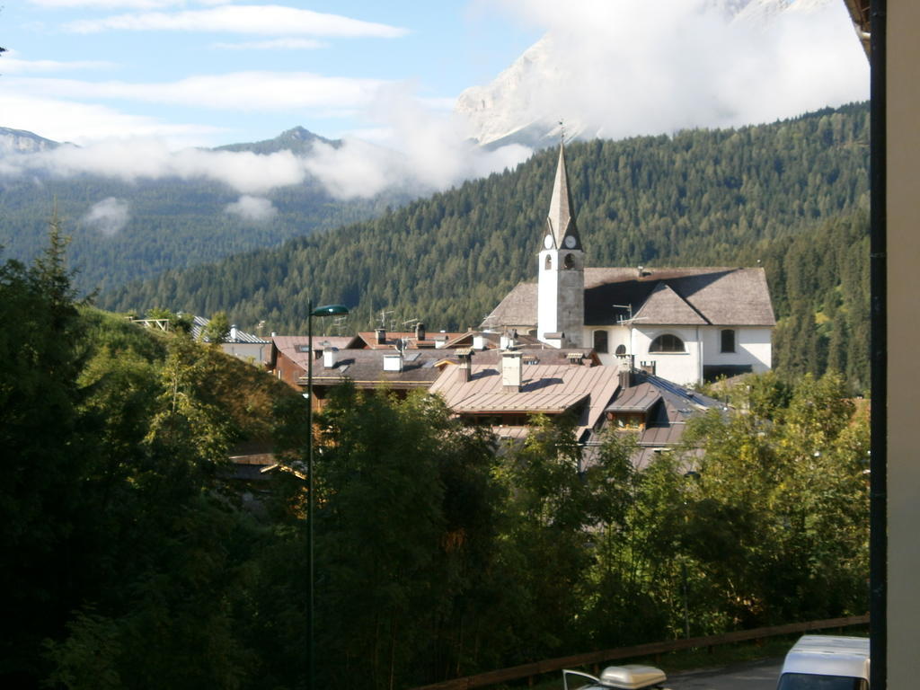 Casa Montana S. Maddalena Otel San Vito di Cadore Dış mekan fotoğraf