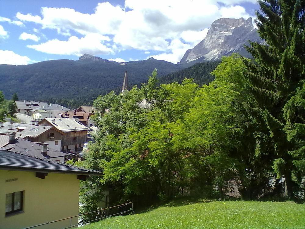 Casa Montana S. Maddalena Otel San Vito di Cadore Dış mekan fotoğraf